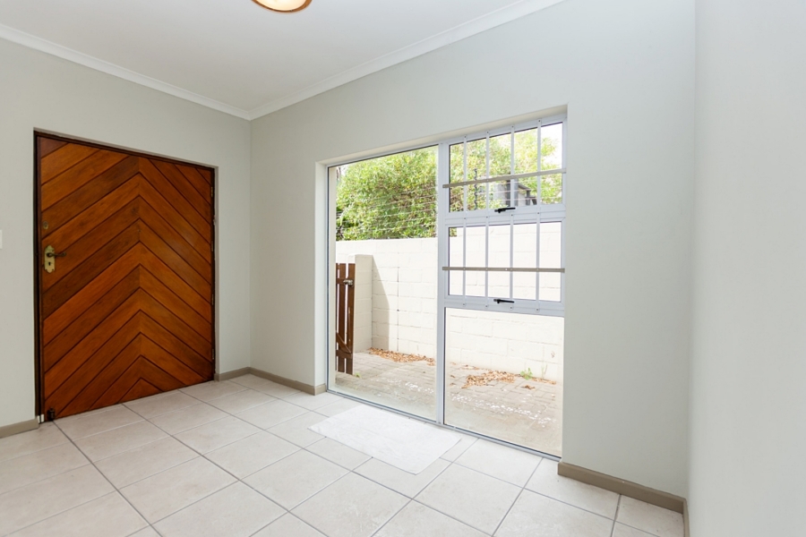 4 Bedroom Property for Sale in Middedorp Western Cape